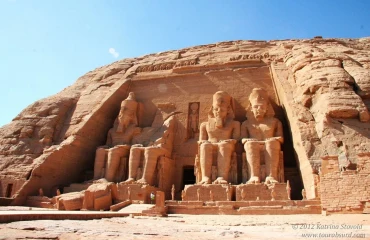 CÁC DI TÍCH NUBIAN TỪ ABU SIMBEL ĐẾN PHILAE (AI CẬP) 